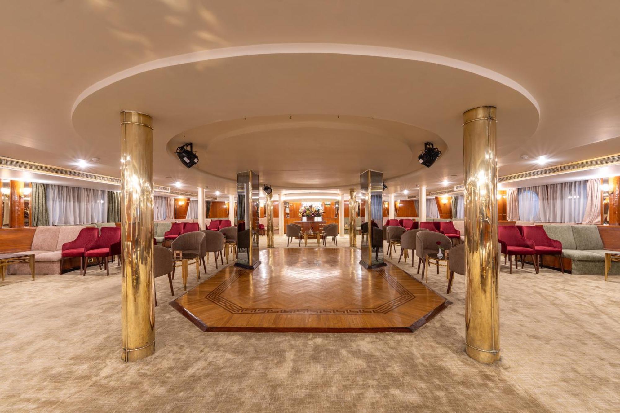 Hotel Magic I Nile Cruise Deluxe Boat The Scheduled Departure Is On Saturday For A 7-Day Nile Cruise Luxor Exterior foto